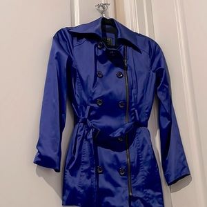 GUESS Stylish Trench Coat